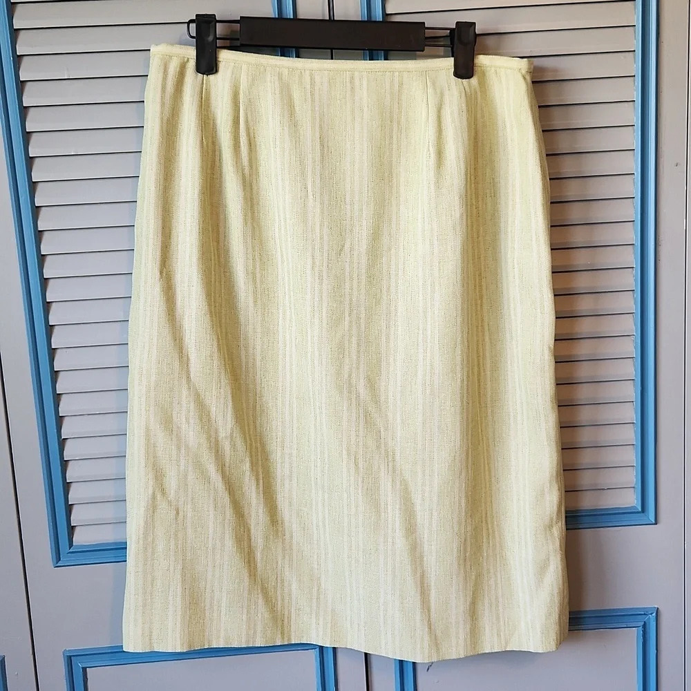 Dress Barn Green & White Skirt